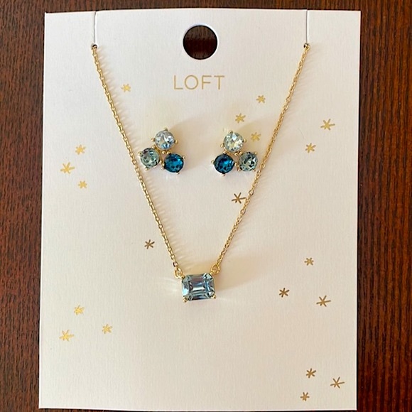 NWT LOFT Blue Topaz crystal and gold necklace and earring set sparkle gem - Picture 3 of 6